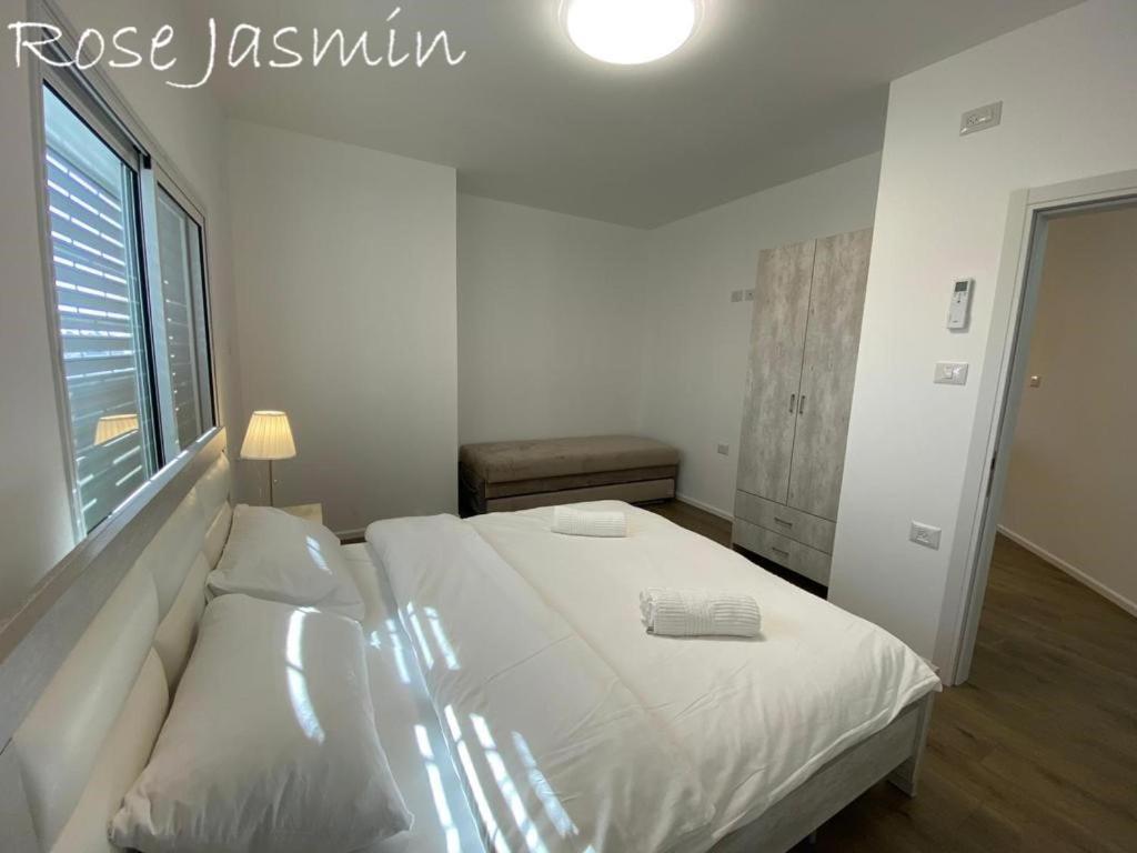 Jasmin Suites Majdal Shams Esterno foto