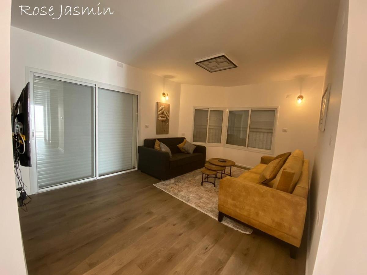 Jasmin Suites Majdal Shams Esterno foto